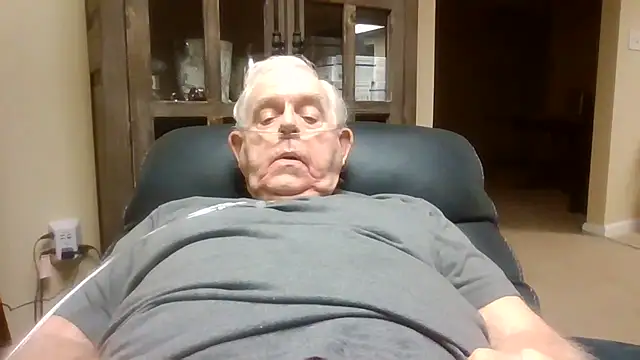 bootlegmanz online show from March 9, 2026, 1:47 pm