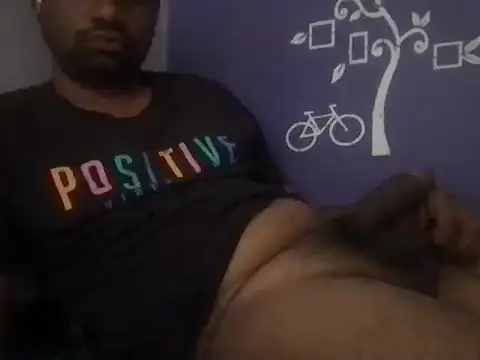 Snapshot of shreess2323 chatting on November 5, 2025, 7:22 am shreess2323 online show from November 5, 2025, 7:22 am