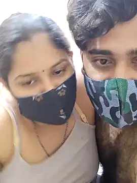 IND COUPLE1 online show from January 9, 2025, 4:39 pm