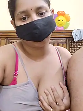 IND COUPLE1 online show from March 7, 2025, 7:05 pm