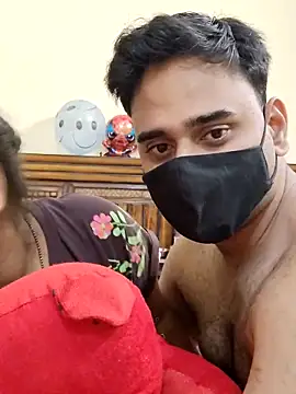 IND COUPLE1 online show from February 14, 2025, 4:09 pm