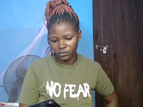 TrishaKalid online show from December 16, 2025, 9:24 am