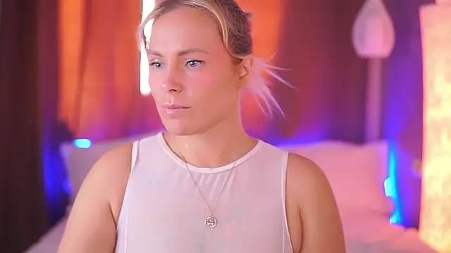 Charming Daphny online show from September 14, 2025, 6:03 am