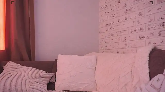 Charming Daphny online show from March 7, 2025, 8:23 am