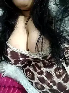 DALO3A85 online show from December 22, 2025, 4:18 pm