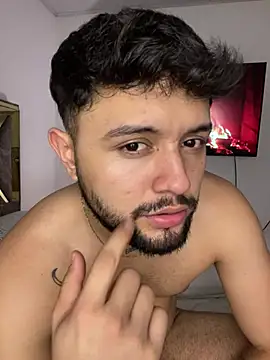 bruce  naughty online show from March 19, 2026, 11:49 pm