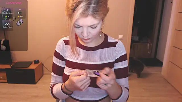 Brience online show from November 18, 2025, 3:32 am