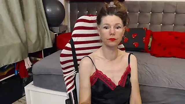 kellyterapy online show from June 12, 2026, 3:15 am