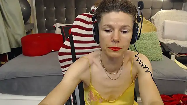 kellyterapy online show from June 4, 2026, 7:29 pm