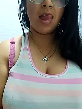  Angelinaandrade  online show from February 22, 2026, 12:13 am