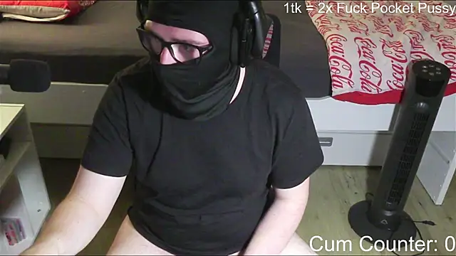 HornyTeenBoy64 online show from June 14, 2026, 3:57 pm