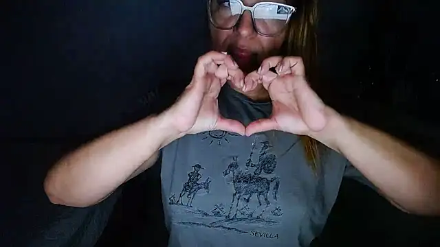 Snapshot of mirand_zackyx chatting on March 17, 2026, 11:24 am mirand zackyx online show from March 17, 2026, 11:24 am