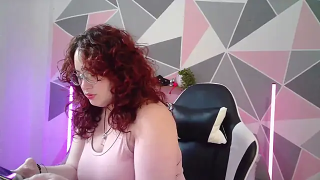 Snapshot of AndrewAnndCherry chatting on June 15, 2026, 9:36 pm AndrewAnndCherry online show from June 15, 2026, 9:36 pm