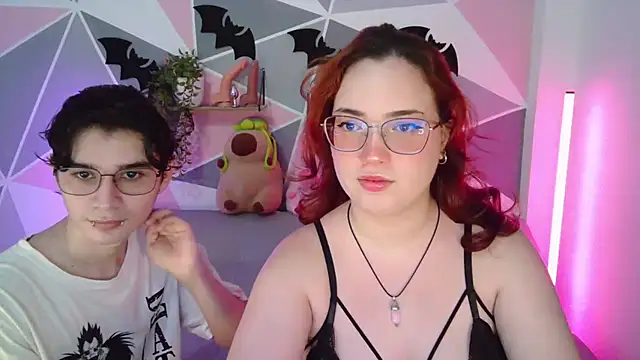 AndrewAnndCherry online show from October 9, 2025, 12:22 am