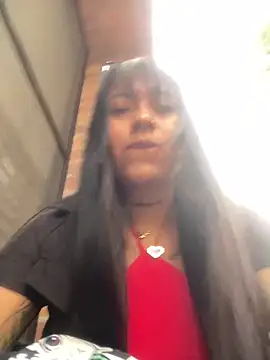 luisa16xxx online show from March 14, 2025, 9:43 pm