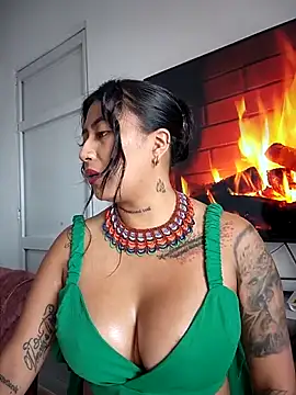 luisa16xxx online show from February 17, 2026, 7:22 pm