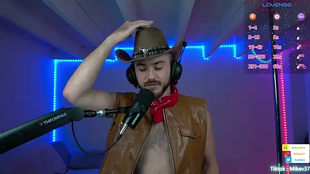 Mikev online show from March 10, 2025, 7:07 pm