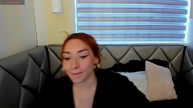 Snapshot of _Antonnela_ chatting on June 22, 2026, 8:39 pm Antonnela online show from June 22, 2026, 8:39 pm