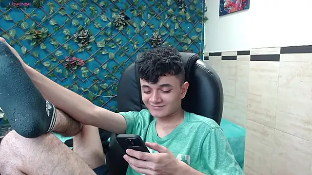 Waturox online show from March 19, 2025, 12:59 am