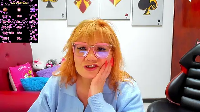 Salomeediaz  online show from July 14, 2026, 8:37 pm