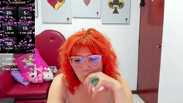 Salomeediaz  online show from April 19, 2026, 6:10 pm