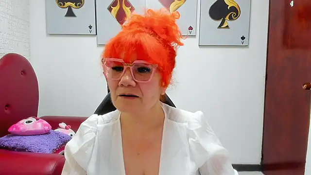 Salomeediaz  online show from April 30, 2026, 9:08 pm