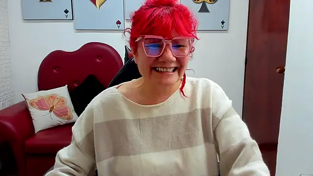 Salomeediaz  online show from October 5, 2025, 1:02 pm