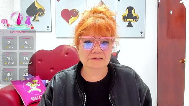 Snapshot of Salomeediaz_ chatting on February 11, 2026, 9:03 pm Salomeediaz online show from February 11, 2026, 9:03 pm