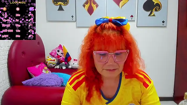 Salomeediaz  online show from July 3, 2026, 8:48 pm
