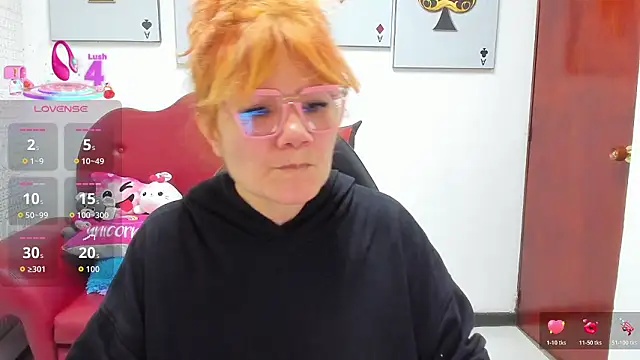 Snapshot of Salomeediaz_ chatting on February 19, 2026, 9:12 pm Salomeediaz online show from February 19, 2026, 9:12 pm