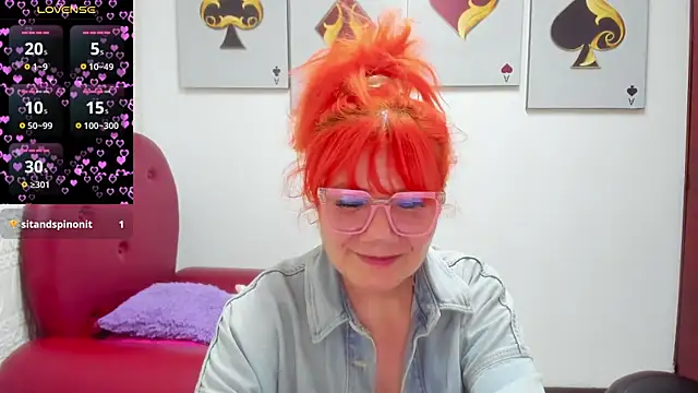 Salomeediaz  online show from June 6, 2026, 9:09 pm