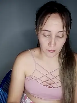 Isabel23zr online show from March 8, 2025, 3:28 am