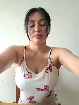  monicab online show from July 5, 2026, 8:05 pm
