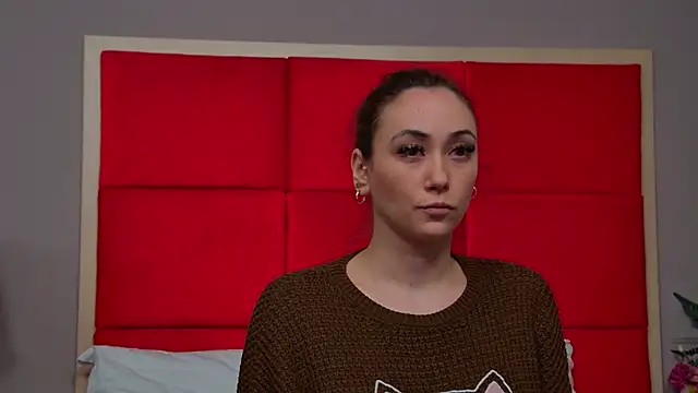 AliceMunro online show from March 20, 2025, 8:19 pm