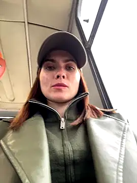 Accole online show from November 11, 2025, 9:04 am