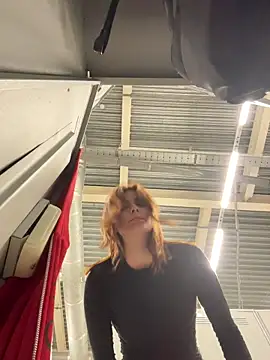 Accole online show from December 21, 2025, 8:49 am