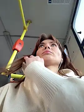 Accole online show from November 14, 2025, 7:56 am