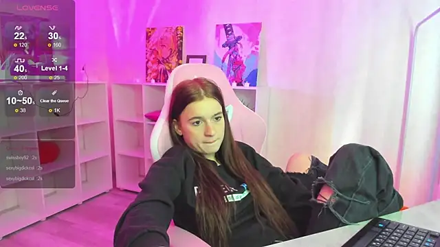 Stacey Brown online show from December 6, 2024, 4:30 am