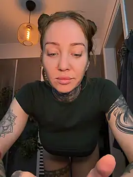 ElenaHaze online show from July 15, 2026, 4:08 am