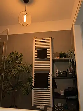 ElenaHaze online show from July 13, 2026, 4:12 am