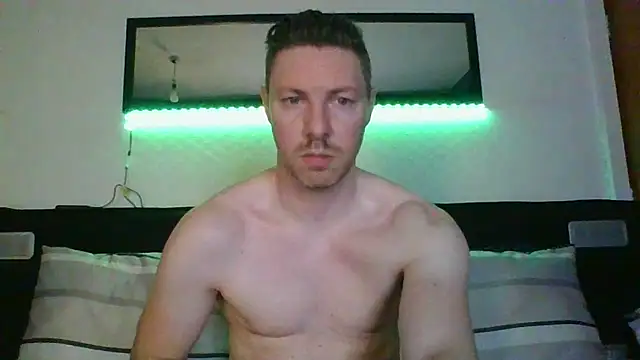 Snapshot of Fit4fun24 chatting on July 12, 2026, 9:04 pm Fit4fun24 online show from July 12, 2026, 9:04 pm
