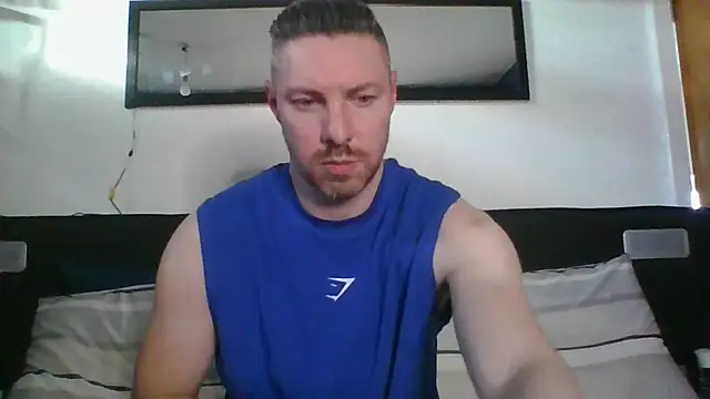 Snapshot of Fit4fun24 chatting on July 20, 2026, 6:43 pm Fit4fun24 online show from July 20, 2026, 6:43 pm