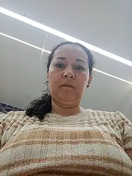 luisa curli online show from May 16, 2026, 12:09 am