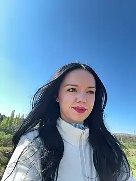 Vanesskaa online show from April 23, 2026, 10:44 am