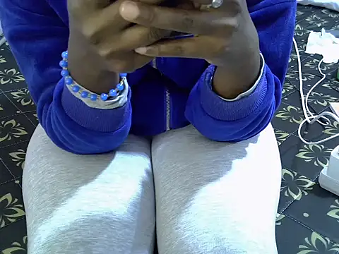 Snapshot of winnie254 chatting on March 7, 2026, 4:45 pm winnie254 online show from March 7, 2026, 4:45 pm