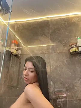 Liissa cute  online show from June 26, 2026, 4:46 pm