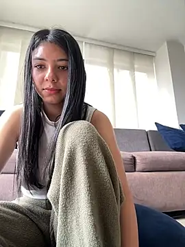Liissa cute  online show from July 13, 2026, 4:39 pm
