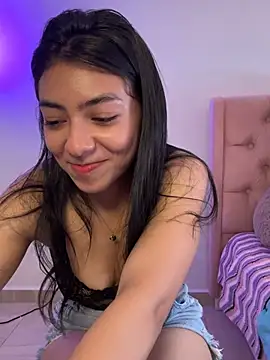 Liissa cute  online show from August 3, 2026, 7:31 pm