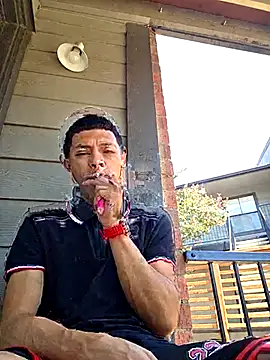 Snapshot of Yoko0381 chatting on August 2, 2026, 7:44 pm Yoko0381 online show from August 2, 2026, 7:44 pm