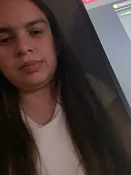 Snapshot of Nathaly00_ chatting on February 2, 2026, 11:37 pm Nathaly00 online show from February 2, 2026, 11:37 pm